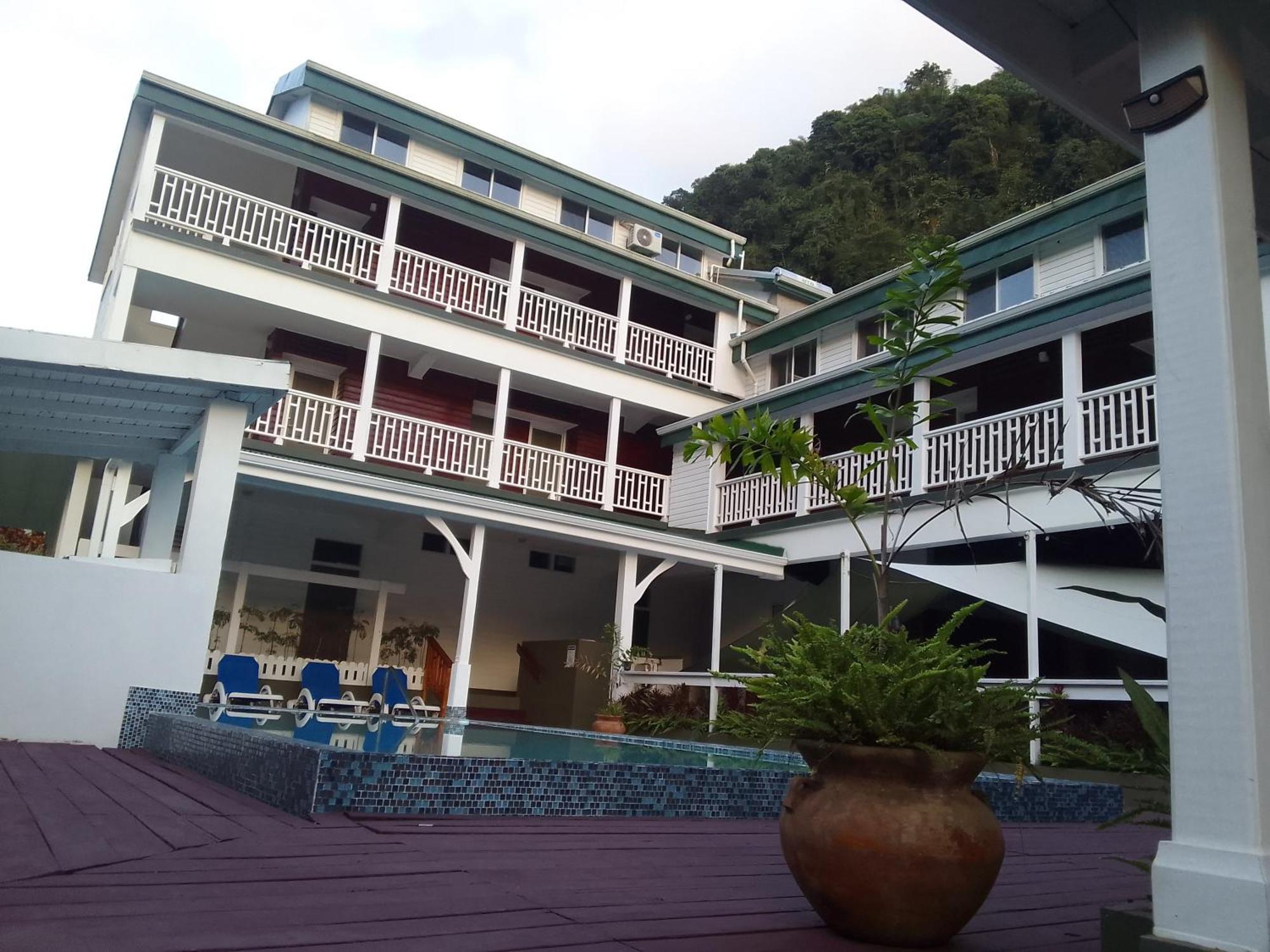 Villa Copthall Trafalgar Buitenkant foto